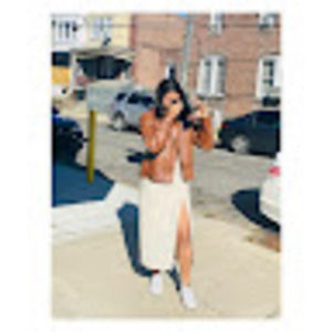 Meet your Posher, Fabiola